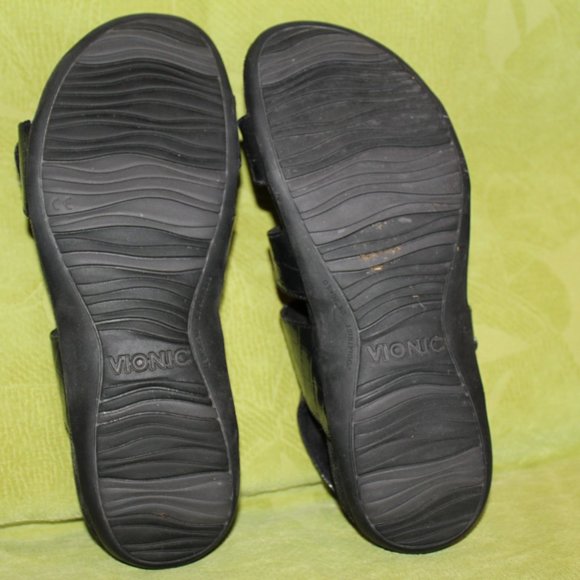 Vionic - Picture 4 of 4